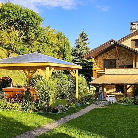 Wellness Toliar Tatry Vendégház 3*